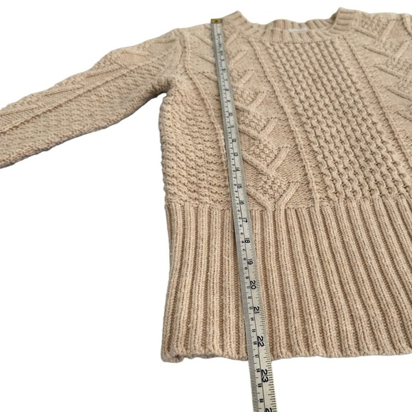 GAP Women's Cable Knit Sweater Small Beige Cotton Wool Fisherman Neutral Minimal - Picture 7 of 8